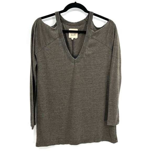 NWT CHASER Brown Gray Jersey Cold Shoulder V-Neck Long Sleeve Shirt Size Medium - Picture 1 of 3